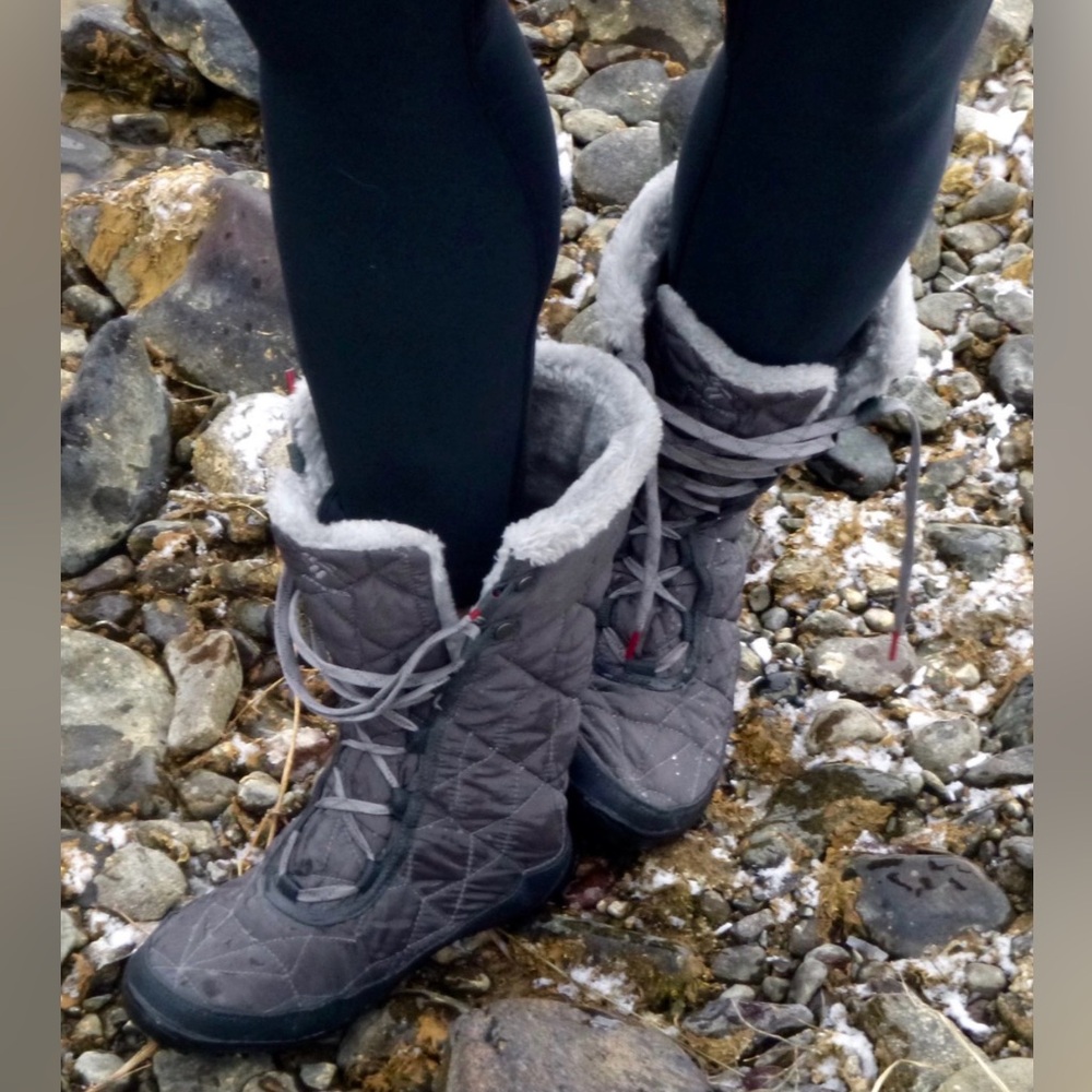 Columbia Women's Minx Mid II Omni-Heat winter Size -7.5